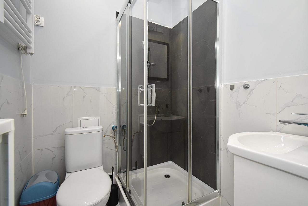 Rental Apartments Aleja Niepodleglosci Warsaw Exterior photo