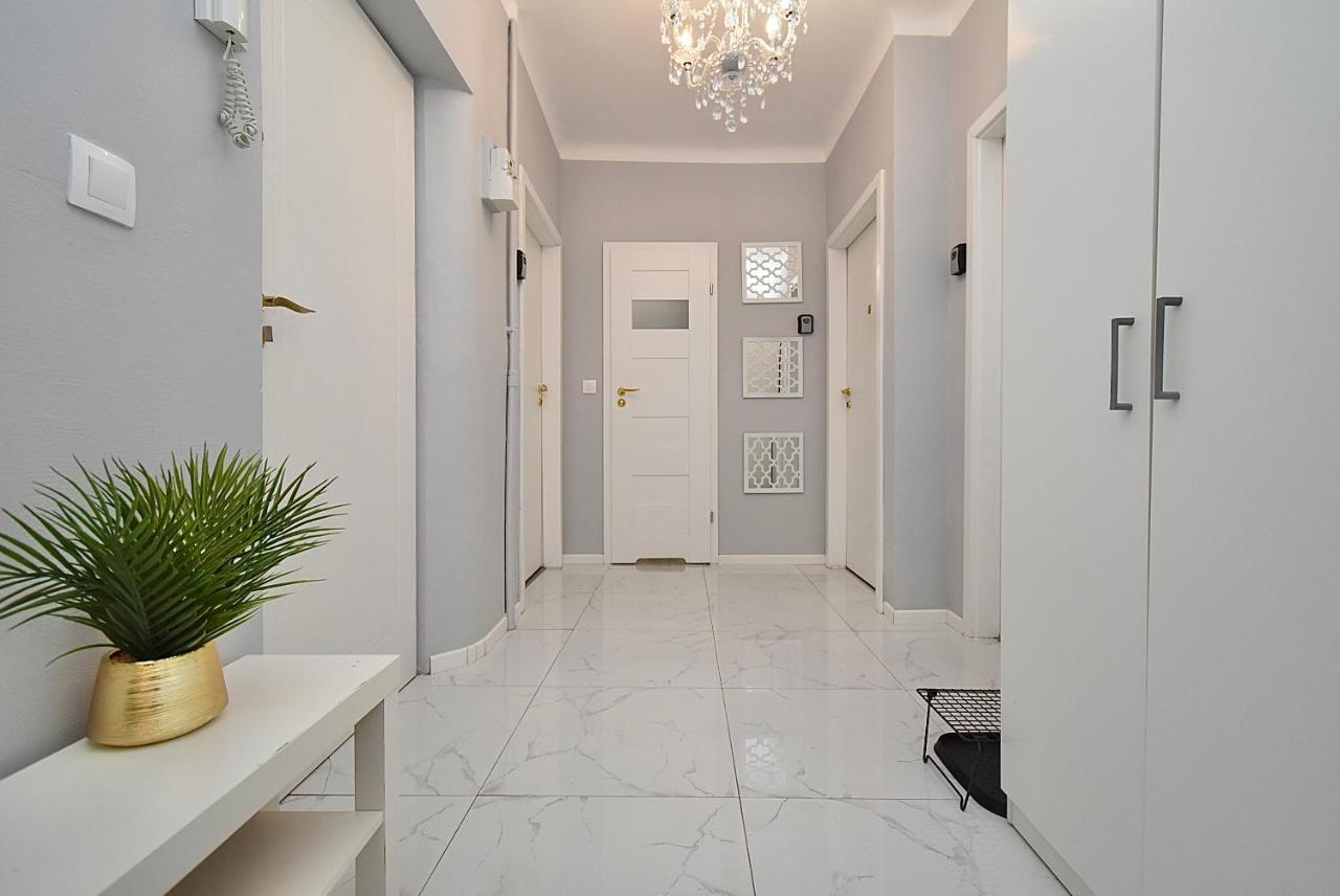 Rental Apartments Aleja Niepodleglosci Warsaw Exterior photo